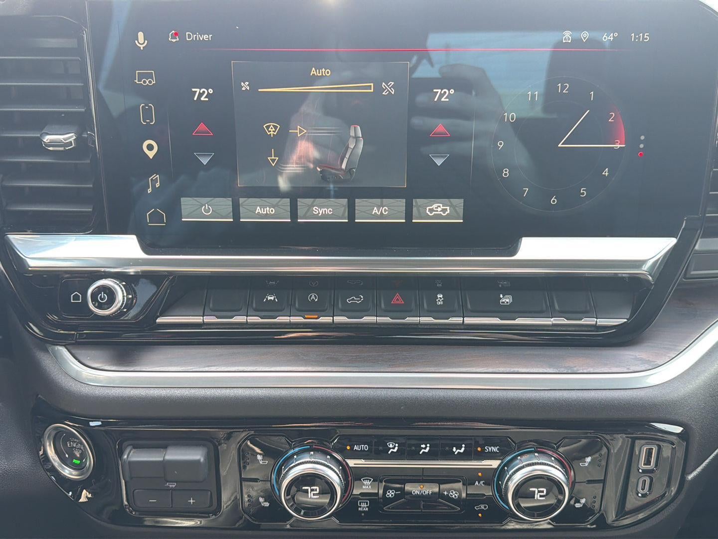 2025 GMC Sierra 1500 — detail view